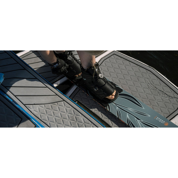 RADAR LYRIC BOA REAR FEATHER FRAME 2.0