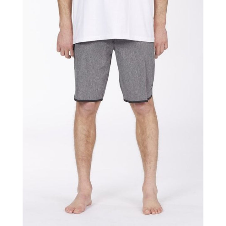 BILLABONG 73 PRO BLACK