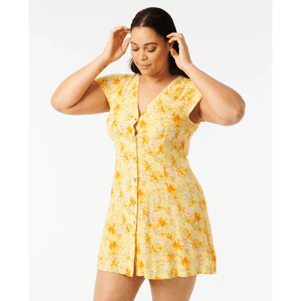 RIP CURL SUMMER RAIN BUTTON THROUGH DRESS STRAW La Boutique Sharks RIP CURL SUMMER RAIN BUTTON THROUGH DRESS STRAW La Boutique Sharks