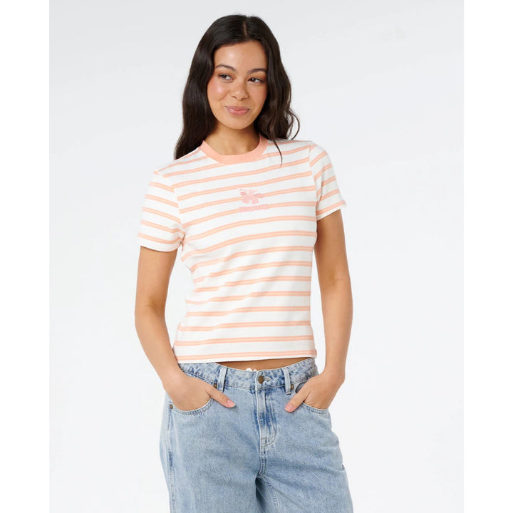 RIP CURL HALF MOON BAY FITTED TEE PAPAYA STRIPE