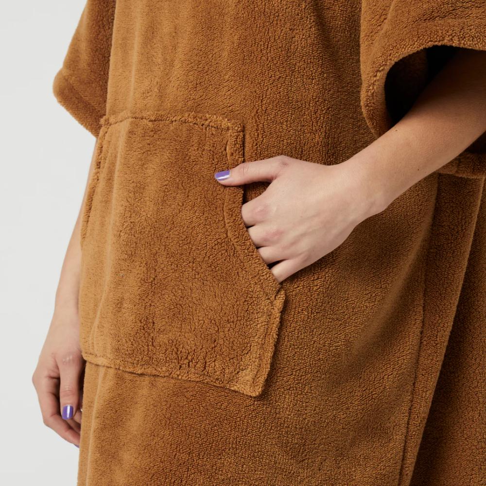 MYSTIC TEDDY PONCHO SLATE BROWN