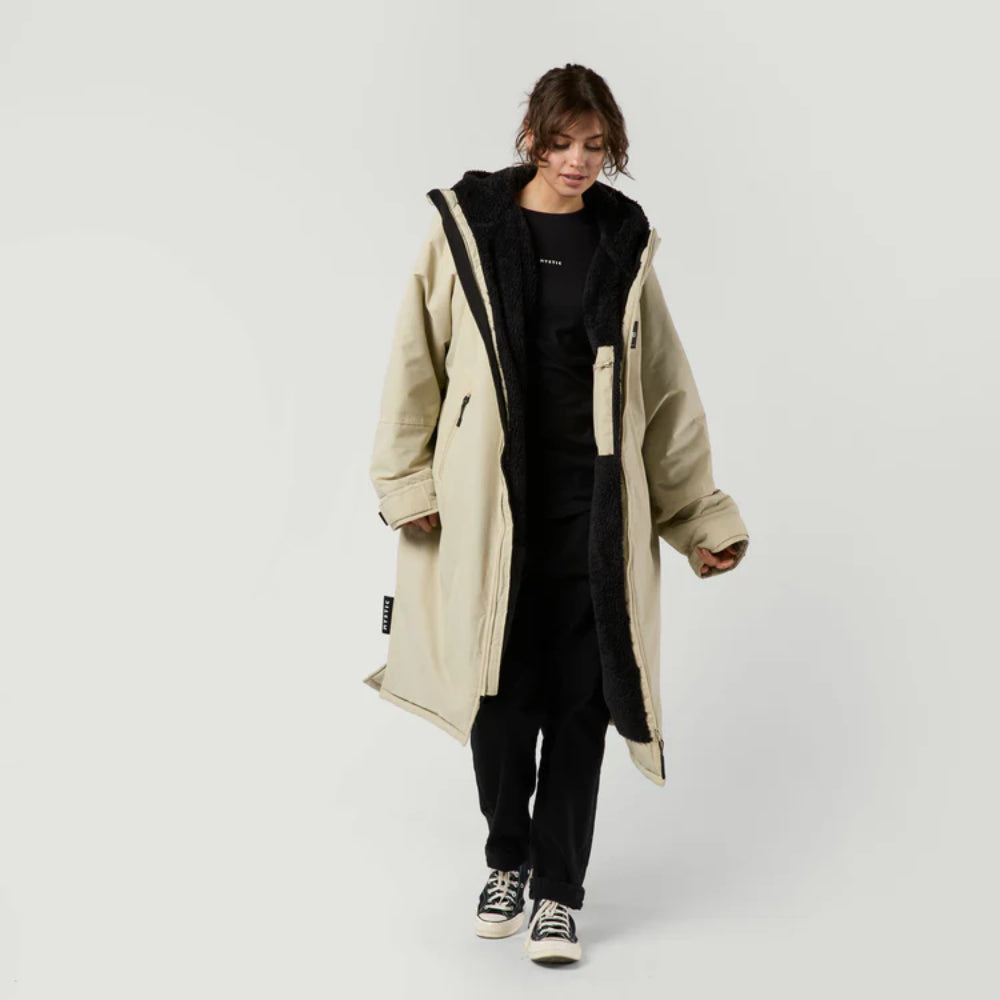 MYSTIC EXPLORE PONCHO SAND