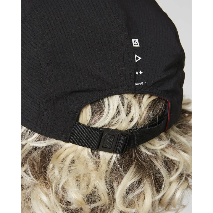 FOLLOW TECH CAP BLACK