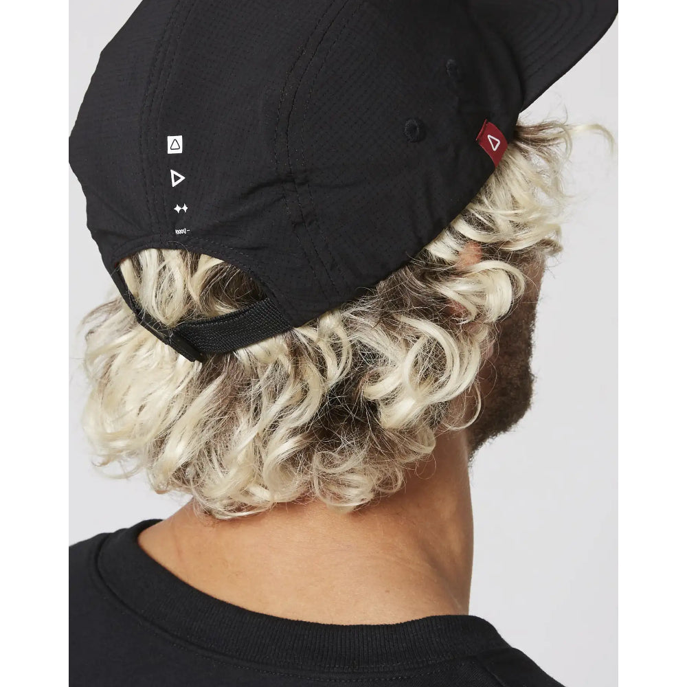 FOLLOW TECH CAP BLACK