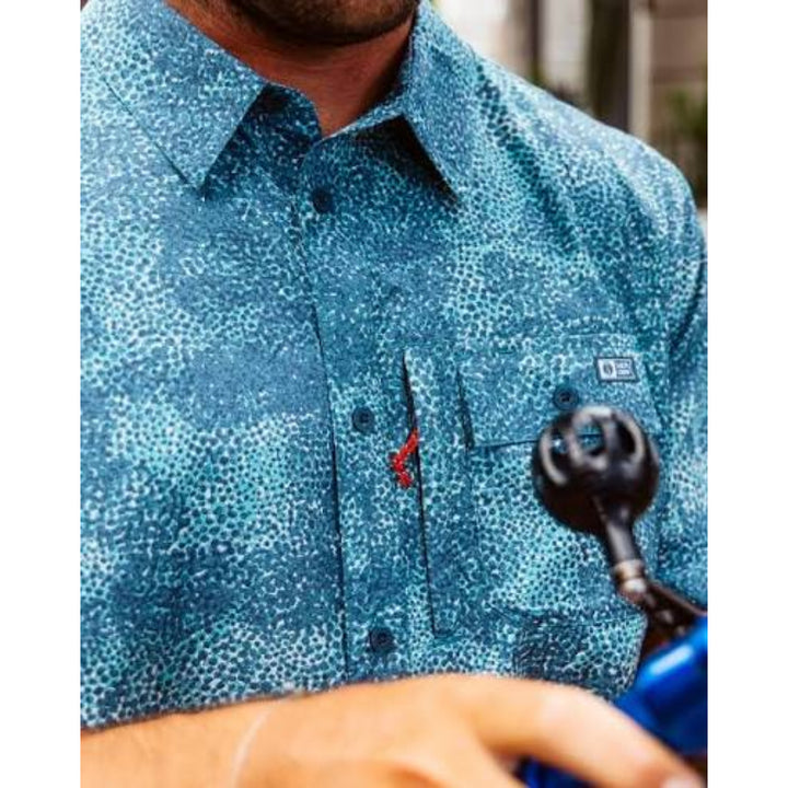 SALTY CREW FLAGSHIP UV BUTTON UP DARK NAVY