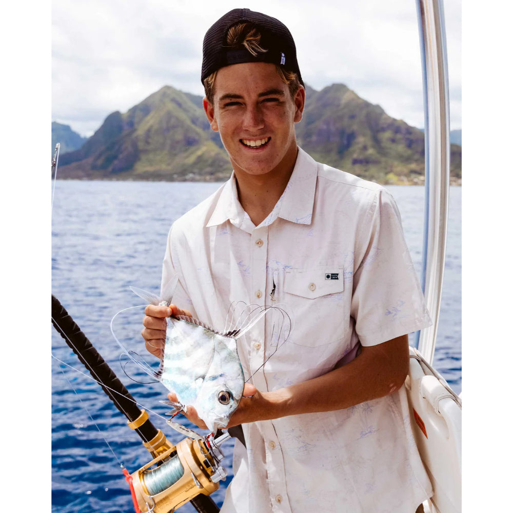 SALTY CREW HELMSMAN UV BUTTON UP OYSTER