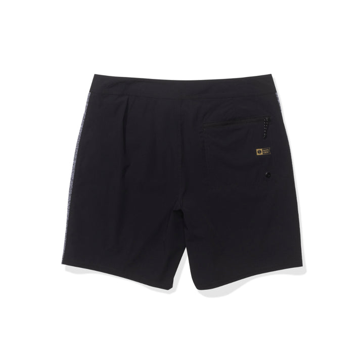 SALTY CREW CHANNEL APEX PIRATE BLACK